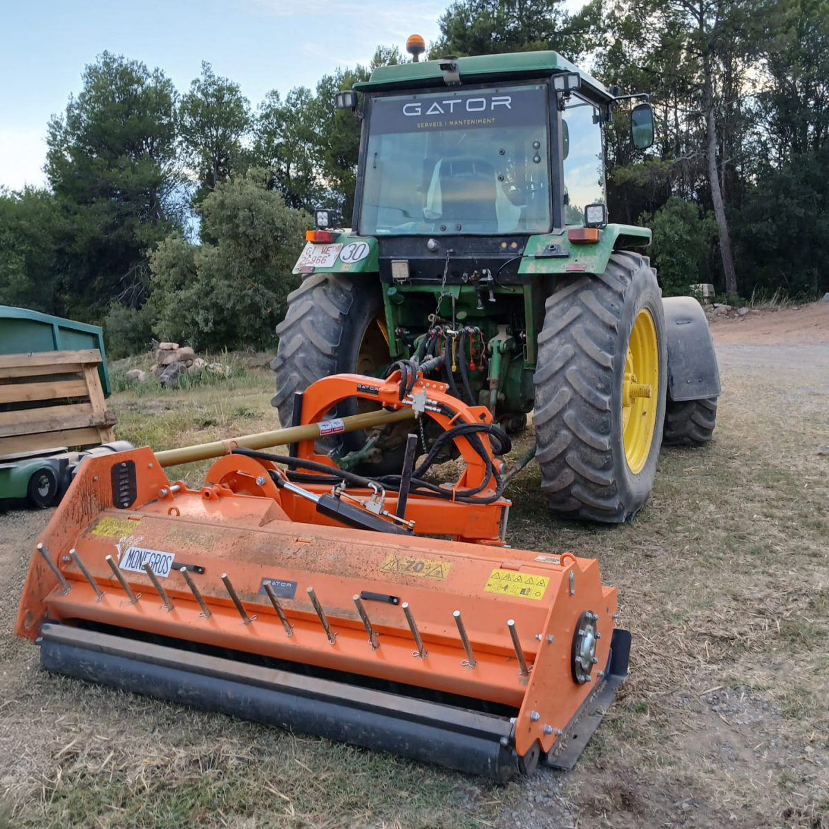 DESBRO_NOVA_1_cuadrada_regenerada